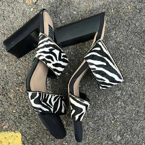 White House Black Market women’s zebra print sandal size 7 - Picture 5 of 5